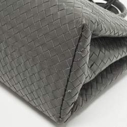 مملوكة مسبقًا حقيبة بوتيغا فينيتا روما صغيرة جلد إنتريشاتو رمادي تاوپ