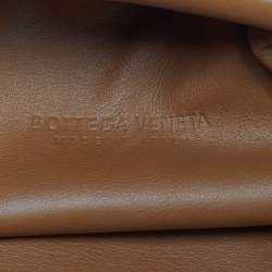Pre Owned Bottega Veneta The Pouch Classic Brown Leather Clutch