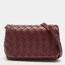 مملوكة مسبقًا Bottega Veneta Red Intrecciato Leather Flap Crossbody Bag