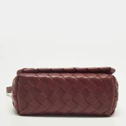 مملوكة مسبقًا Bottega Veneta Red Intrecciato Leather Flap Crossbody Bag
