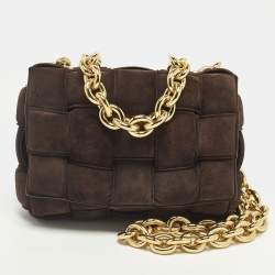 مملوكة مسبقًا Bottega Veneta Cassette Chain Dark Brown Padded Suede Top Handle Bag