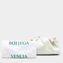 مملوكة مسبقًا Bottega Veneta White Brushed Calfskin Beaded Strap The Mini Pouch Crossbody