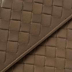 مملوكة مسبقًا Bottega Veneta Light Brown Intrecciato Leather Wallet 