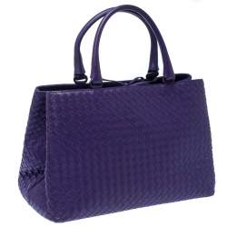 مملوكة مسبقًا حقيبة يد بوتيغا فينيتا جلد انترشياتو بنفسجية