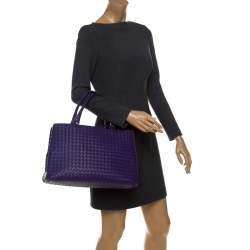 مملوكة مسبقًا حقيبة يد بوتيغا فينيتا جلد انترشياتو بنفسجية