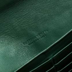 Pre Owned Bottega Veneta Green Intrecciato Leather Continental Flap Wallet