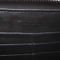 Pre Owned محفظة بوتيغا فينيتا سحاب ملتف جلد ثعبان وجلد انترشياتو سوداء