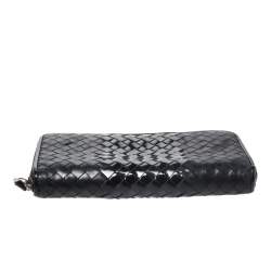 Pre Owned محفظة بوتيغا فينيتا سحاب ملتف جلد ثعبان وجلد انترشياتو سوداء