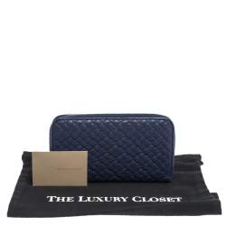 Pre Owned Bottega Veneta blue Quilted Leather Zip Around Wallet