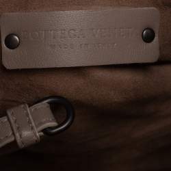 Pre Owned Bottega Veneta Beige Intrecciato Leather and Snakeskin Cesta Tote