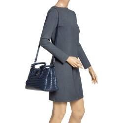 مملوكة مسبقًا Bottega Veneta Blue Intrecciato Leather Small Roma Tote