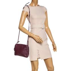 Pre Owned Bottega Veneta Burgundy Intrecciato Leather Nodini Crossbody Bag