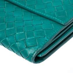 Pre Owned Bottega Veneta Green Intrecciato Leather Long Wallet