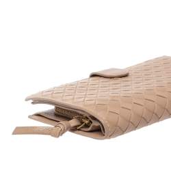 Pre Owned Bottega Veneta Beige Intrecciato Leather Bifold Continental Wallet