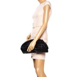 Pre Owned Bottega Veneta Black Intrecciato Leather The Pouch Clutch