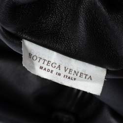 Pre Owned Bottega Veneta Black Intrecciato Leather The Pouch Clutch