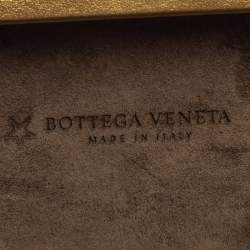 Pre Owned Bottega Veneta Gold/Green Gilded Waxed Leather Knot Clutch