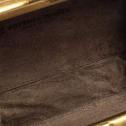 Pre Owned Bottega Veneta Gold/Green Gilded Waxed Leather Knot Clutch