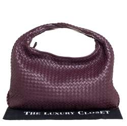 مملوكة مسبقًا Bottega Veneta Dark Burgundy Intrecciato Leather Large Veneta Hobo