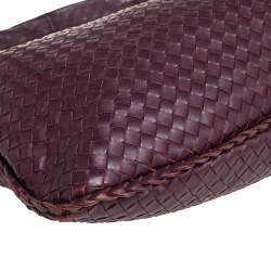 مملوكة مسبقًا Bottega Veneta Dark Burgundy Intrecciato Leather Large Veneta Hobo