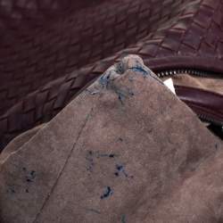 مملوكة مسبقًا Bottega Veneta Dark Burgundy Intrecciato Leather Large Veneta Hobo