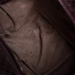 مملوكة مسبقًا Bottega Veneta Dark Burgundy Intrecciato Leather Large Veneta Hobo