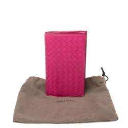 مملوكة مسبقًا Bottega Veneta Fuchsia Intrecciato Leather Bifold Wallet