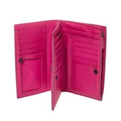 مملوكة مسبقًا Bottega Veneta Fuchsia Intrecciato Leather Bifold Wallet