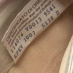 Pre Owned Bottega Veneta Cream Intrecciato Leather Continental Wallet