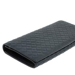Pre Owned Bottega Veneta Blue Intrecciato Leather Continental Wallet