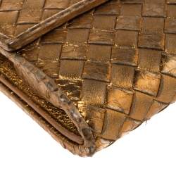مملوكة مسبقًا Bottega Veneta Metallic Gold Intrecciato Leather Flap Continental Wallet