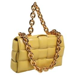 Pre Owned حقيبة كتف بوتيغا فينيتا كاسيت جلد أصفر ذات سلسلة