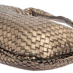 مملوكة مسبقًا حقيبة هوبو بوتيغا فينيتا فينيتا جلد انترشياتو اخضر ميتاليك  