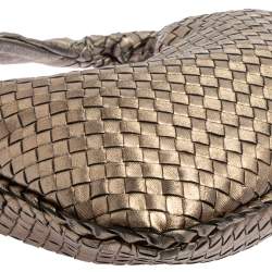 مملوكة مسبقًا حقيبة هوبو بوتيغا فينيتا فينيتا جلد انترشياتو اخضر ميتاليك  