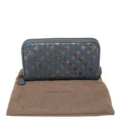 Pre Owned Bottega Veneta Blue Intrecciato Leather and Snakeskin Zip Around Wallet