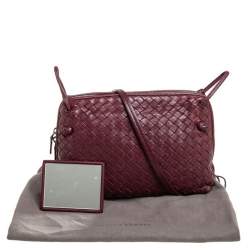 Pre Owned حقيبة كروس بوتيغا فينيتا نوديني جلد انترشياتو عنابي