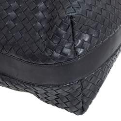 Pre Owned Bottega Veneta Black Intrecciato Leather Zipped Hobo