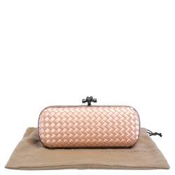 Pre Owned Bottega Veneta Peach Intrecciato Satin and Python Trim Knot Clutch