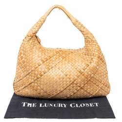 مملوكة مسبقًا Bottega Veneta Sand Beige Intrecciato Leather Large Veneta Hobo