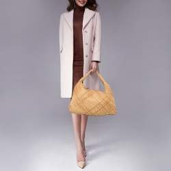 مملوكة مسبقًا Bottega Veneta Sand Beige Intrecciato Leather Large Veneta Hobo