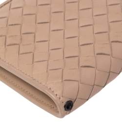 Pre Owned Bottega Veneta Beige Intrecciato Leather Half Zip Around Wallet