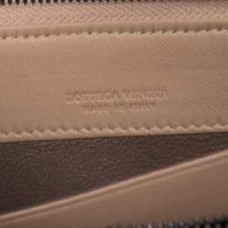 Pre Owned Bottega Veneta Beige Intrecciato Leather Half Zip Around Wallet