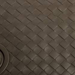 Pre Owned Bottega Veneta Olive Green Intrecciato Leather Twist Lock Clutch