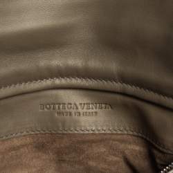 Pre Owned Bottega Veneta Olive Green Intrecciato Leather Twist Lock Clutch