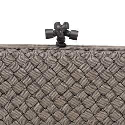 Pre Owned Bottega Veneta Dark Olive Intrecciato Fabric Trim Knot Clutch