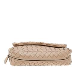 Pre Owned حقيبة كروس بوتيغا فينيتا جلد إنترشياتو بيج بقلاب وسلسلة