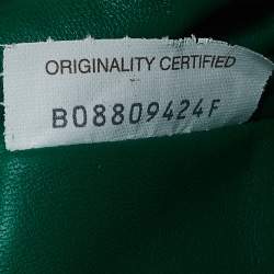 Pre Owned Bottega Veneta Green Intrecciato Leather  Mini The Pouch Shoulder Bag