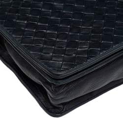 مملوكة مسبقًا Bottega Veneta Navy Blue Intrecciato Leather Shoulder Bag