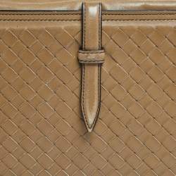 مملوكة مسبقًا حقيبة كاميرا بوتيغا فينيتا إنترشياتو جلد بيج