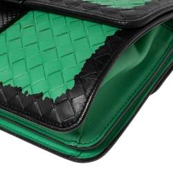 Pre Owned Bottega Veneta Green Leather Double Flap Shoulder Bag